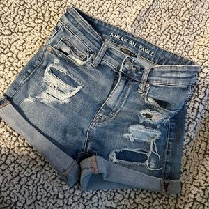 american eagle high-rise ripped shortie